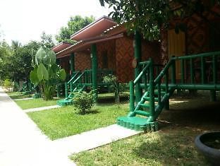 The Royal Bamboo Lodge Khao Sok National Park Екстер'єр фото